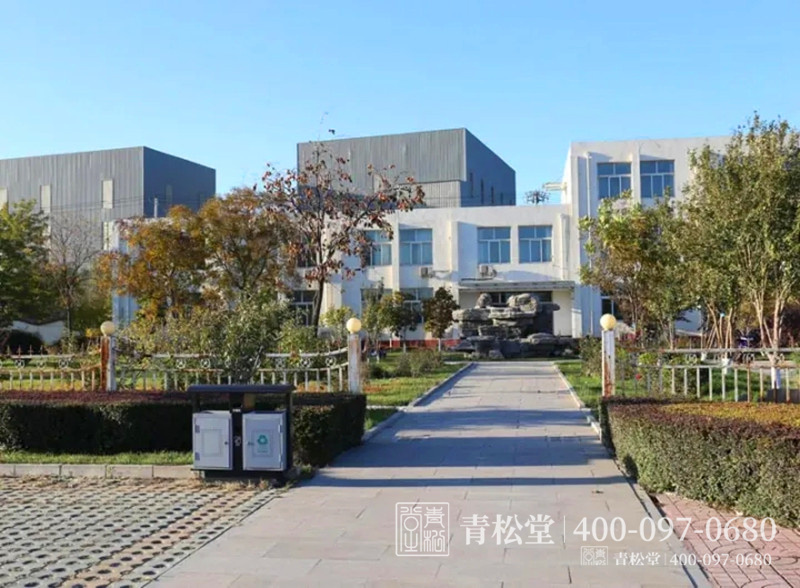 殡仪馆一角 殡仪馆一角