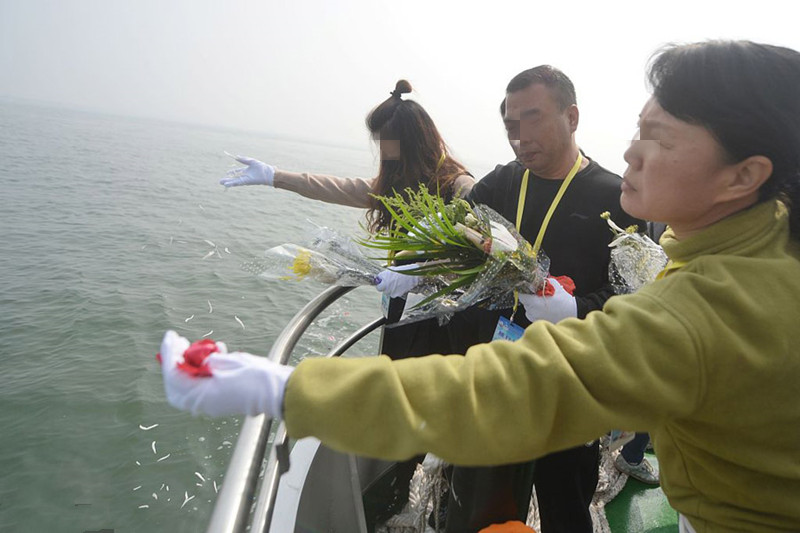 骨灰海撒 骨灰海撒